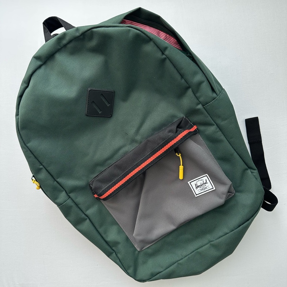 Herschel Supply Company Forest Green and Charcoal Backpack